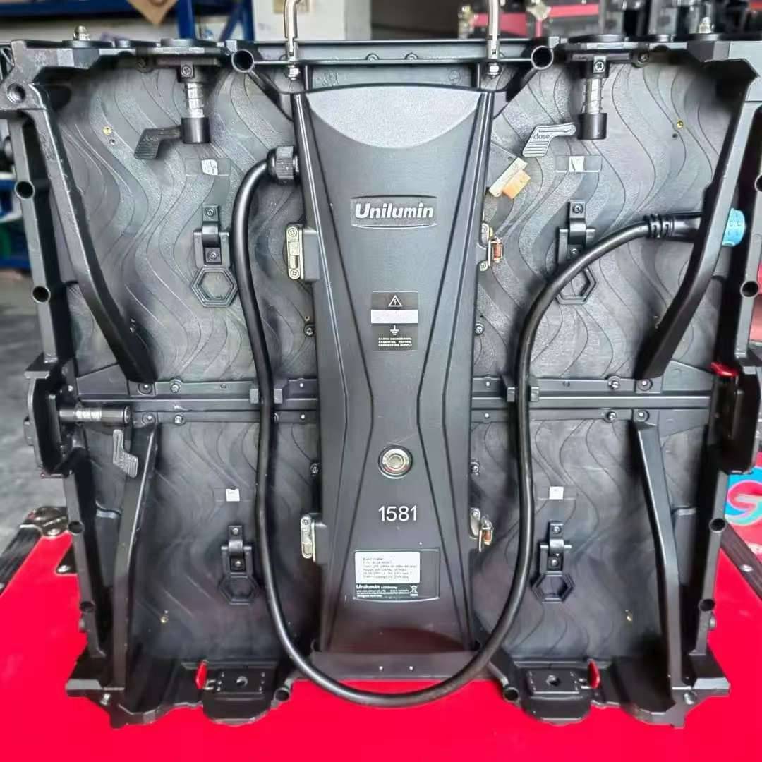 Uhilumin Outdoor 4.81 Waterproof LED Display - For Weddings, EDM Festivals, Large Performances, and Hotels