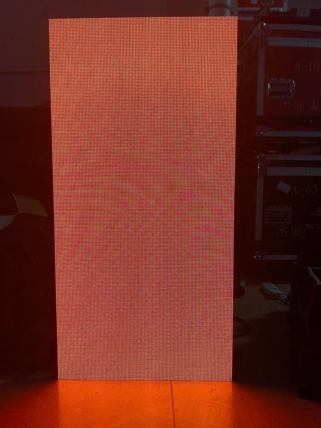 GLOSHINE 3.91 high-definition outdoor waterproof display wall.