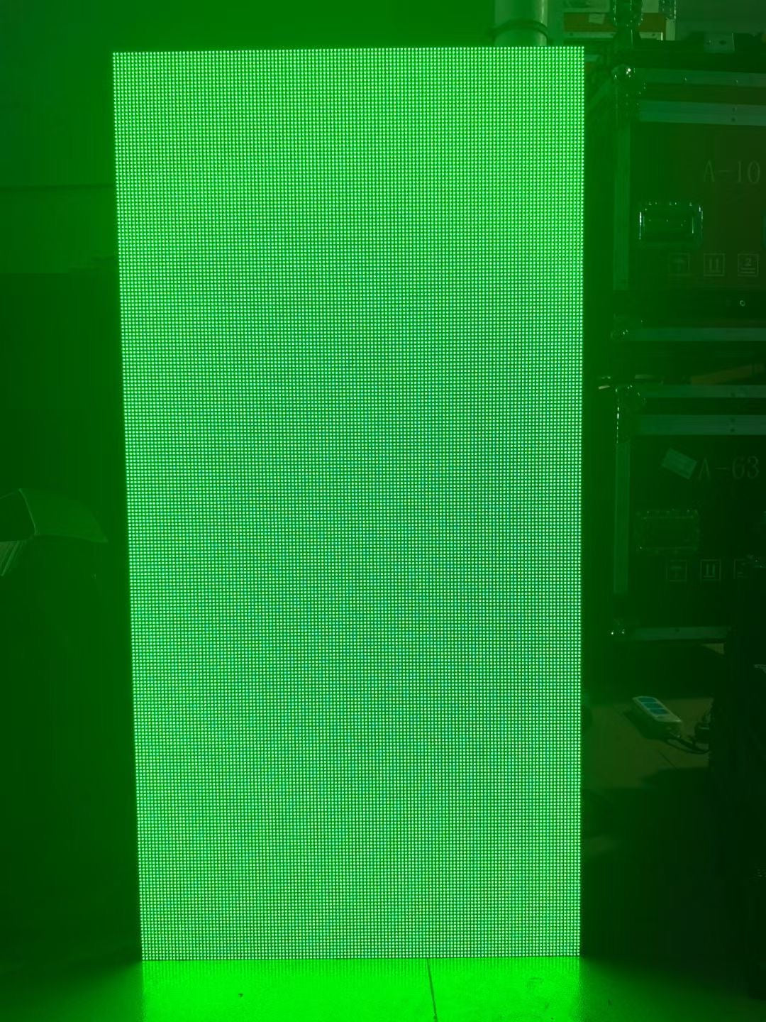 GLOSHINE 3.91 high-definition outdoor waterproof display wall.