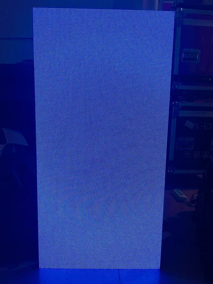 GLOSHINE 3.91 high-definition outdoor waterproof display wall.
