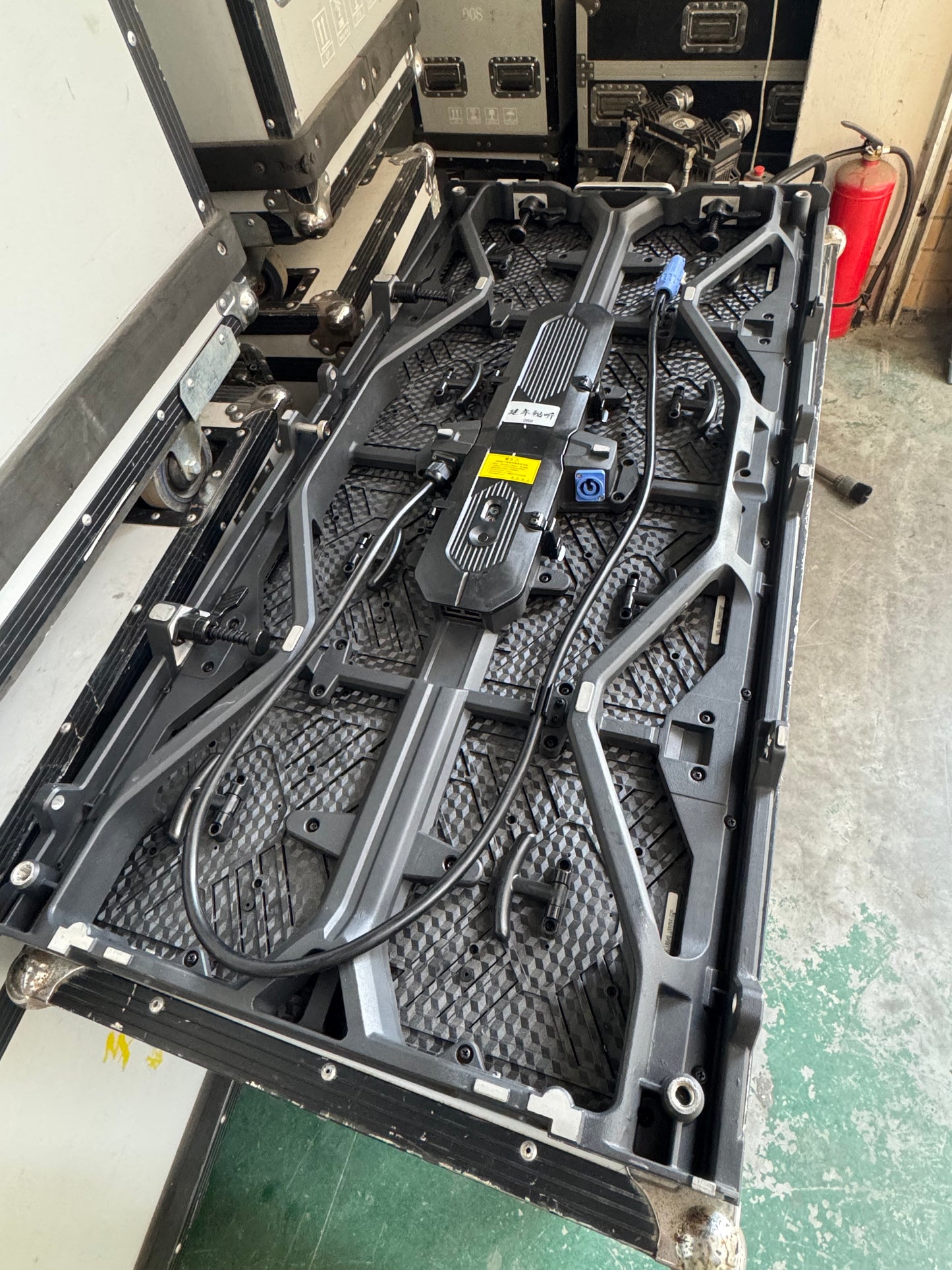 Used DAGE 3.91mm Pitch Indoor LED Screen | 60㎡, Novastar System Compatible