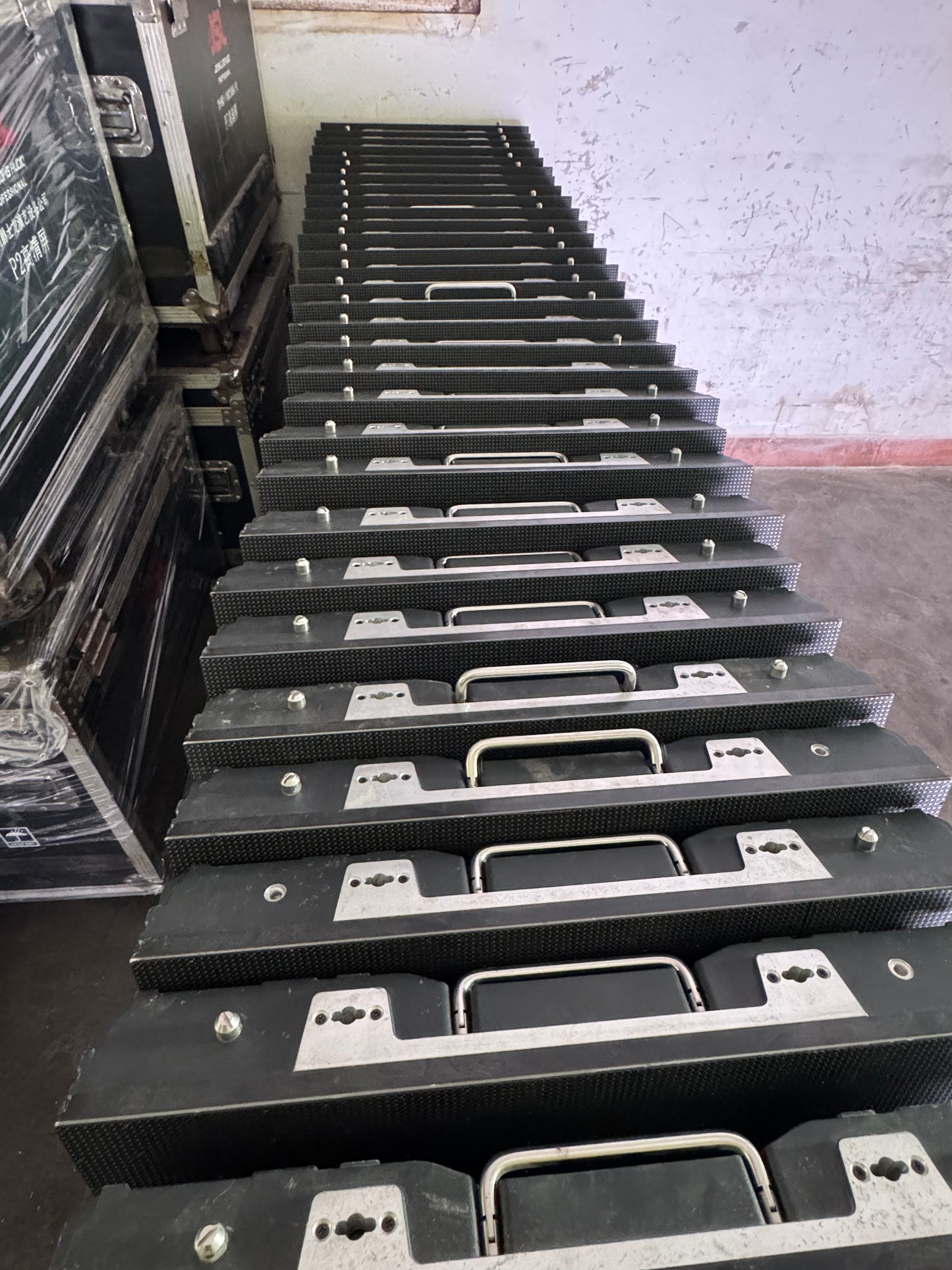 Used DAGE 3.91mm Pitch Indoor LED Screen | 60㎡, Novastar System Compatible